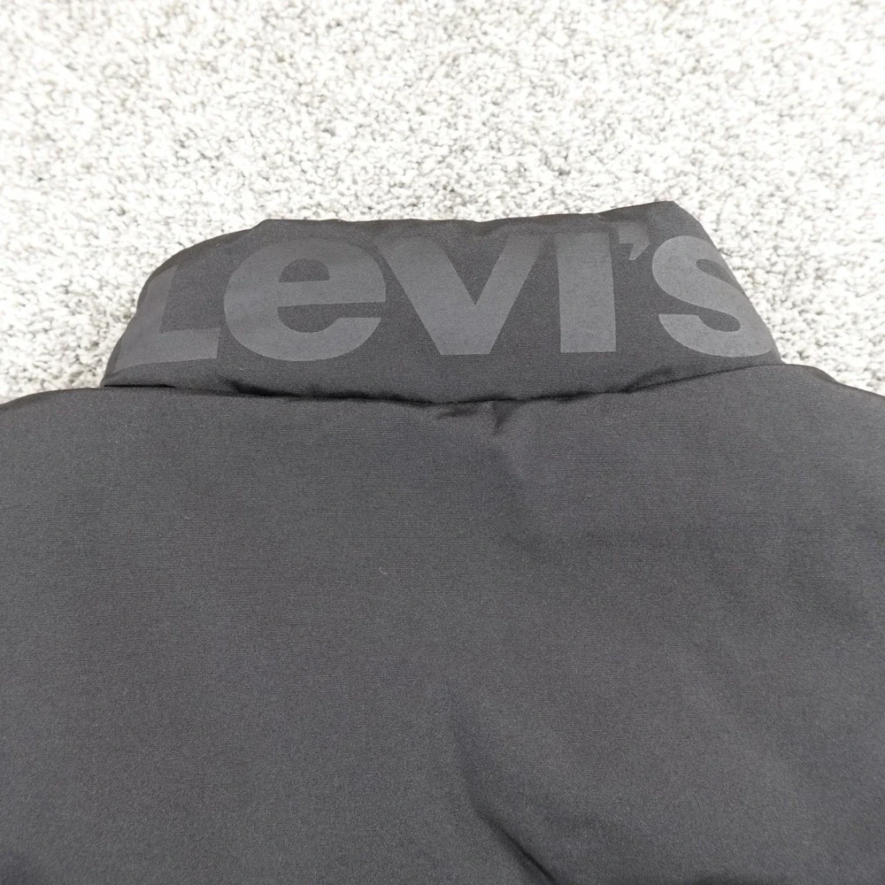 NEW Levis Jacket Mens S Black Puffer Coat Full Zip Insulated Quilted Windbreaker